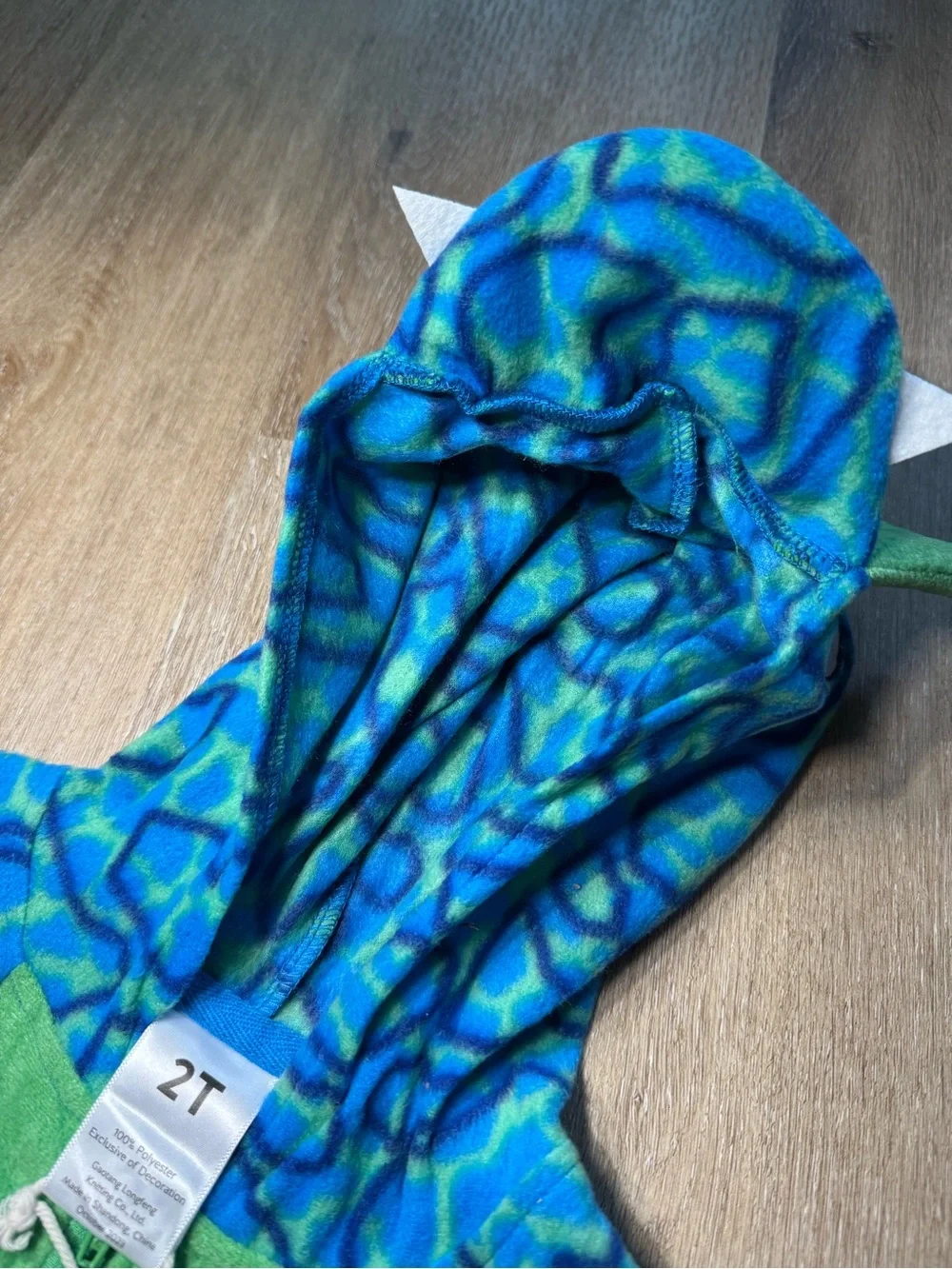 None blue green